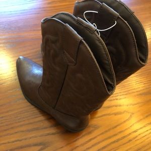 Brown Cowboy Boots • Rampage